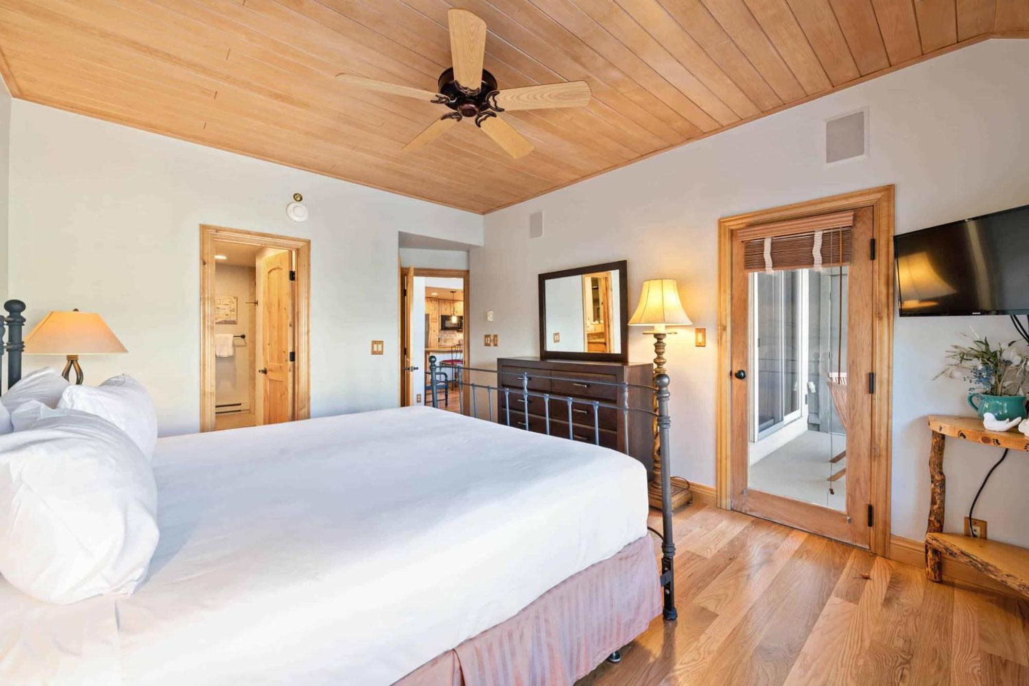 Borders Lodge By East West Hospitality Beaver Creek Zewnętrze zdjęcie