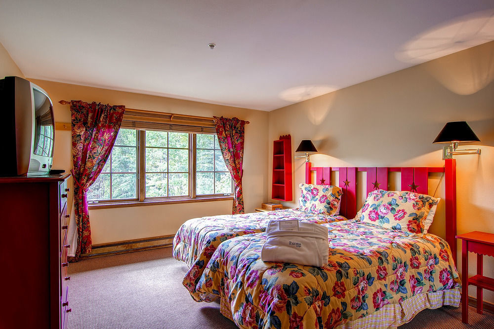 Borders Lodge By East West Hospitality Beaver Creek Zewnętrze zdjęcie