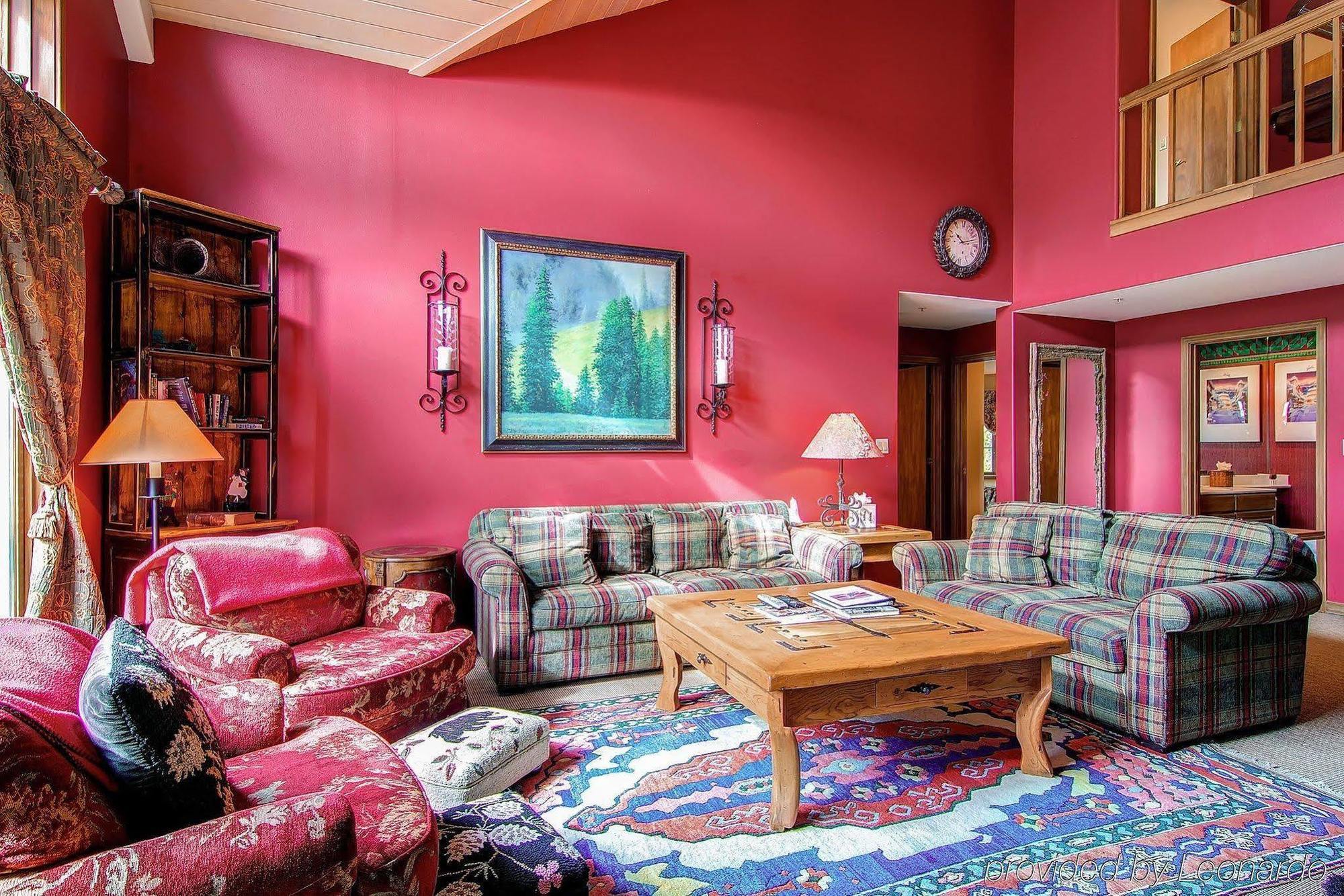 Borders Lodge By East West Hospitality Beaver Creek Zewnętrze zdjęcie